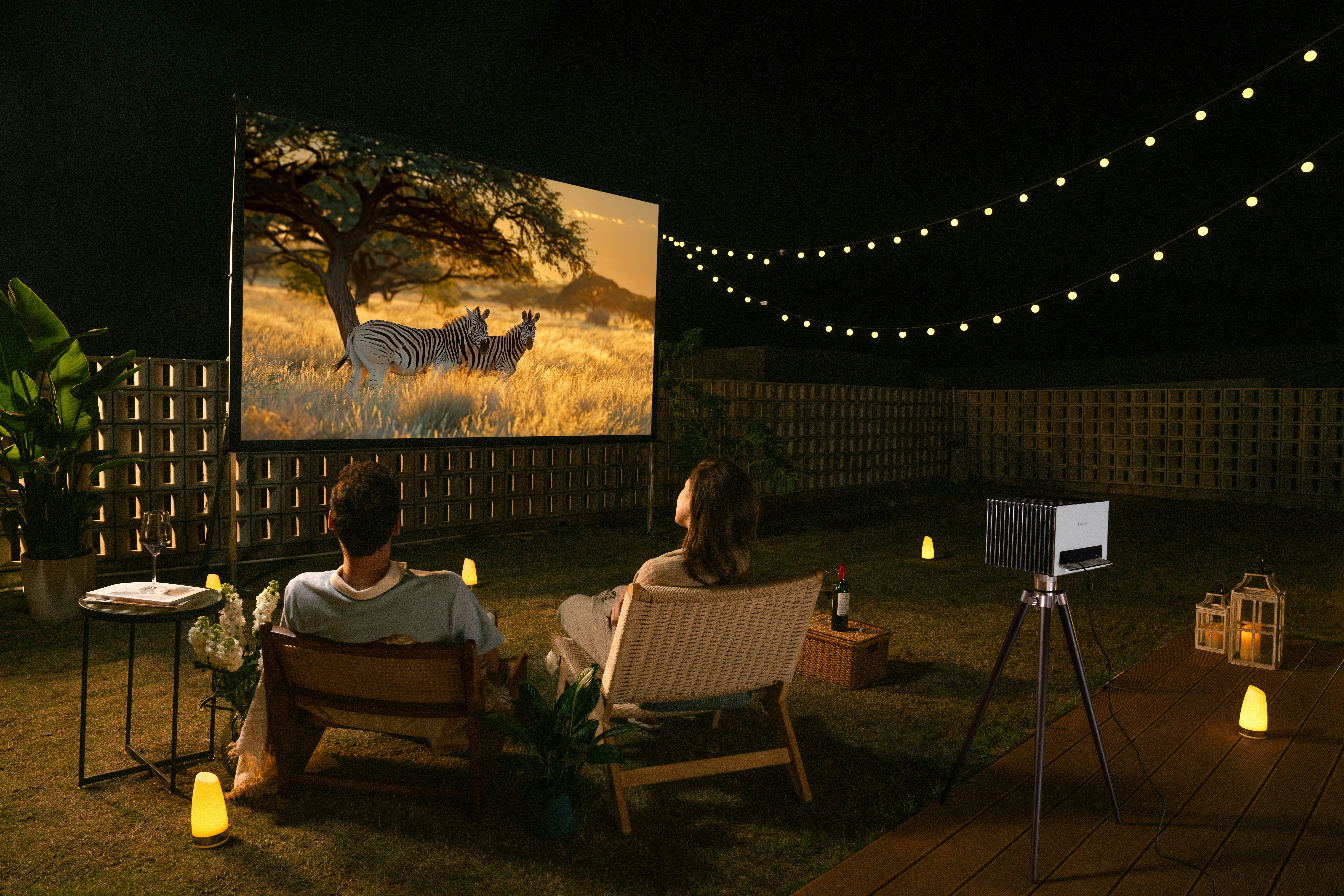 valerion-4k-projector-WtmyDlQshnM-unsplash